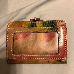 Patricia Nash floral pattern leather wallet